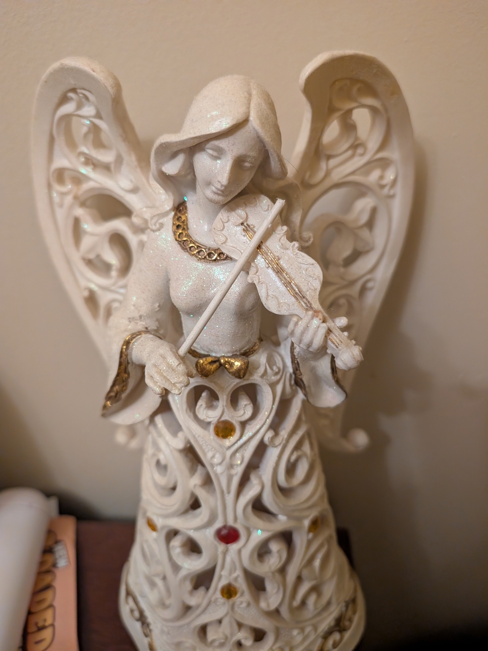 Angel Violinist Decorative Figurine - White and Gold Lights Up.